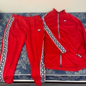 Nike men matching track suit (Top and Bottom)